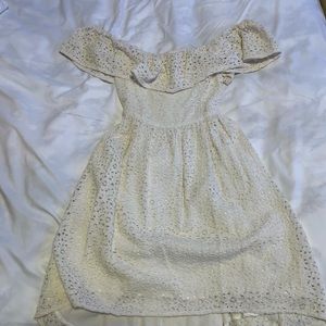 abercrombie and fitch dainty lace off the shoulder dress